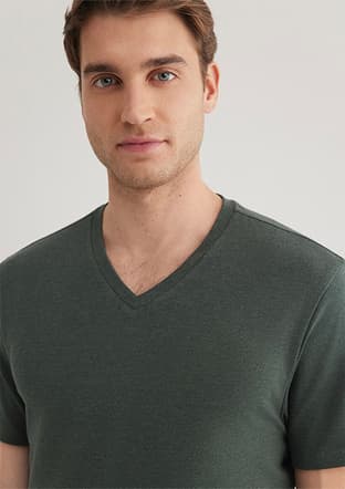 M061748-25752 Erkek Yeşil V Yaka T-shirt - 3
