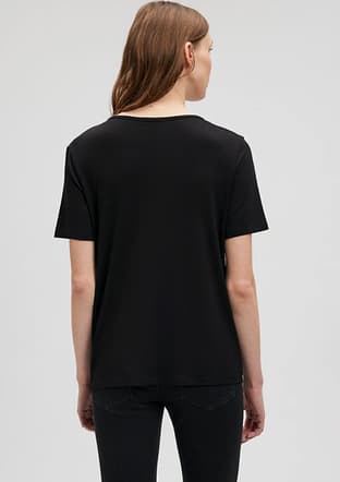M1612381-900 Kadın Siyah V Yaka T-shirt - 2