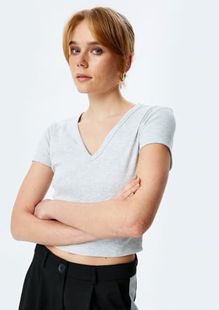 5Sak50011Ek Kadın Gri V Yaka T-shirt - 1