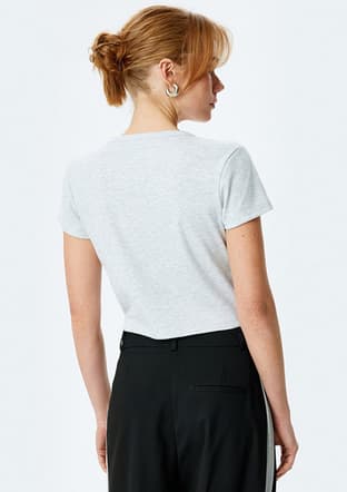 5Sak50011Ek Kadın Gri V Yaka T-shirt - 3