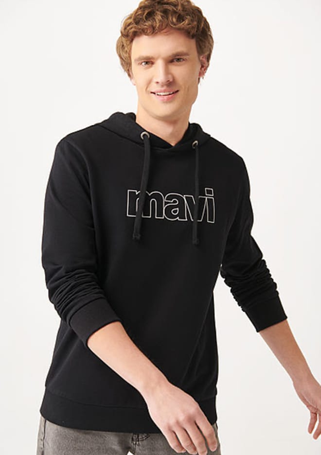 M065606-900 Erkek Siyah Sweatshirt