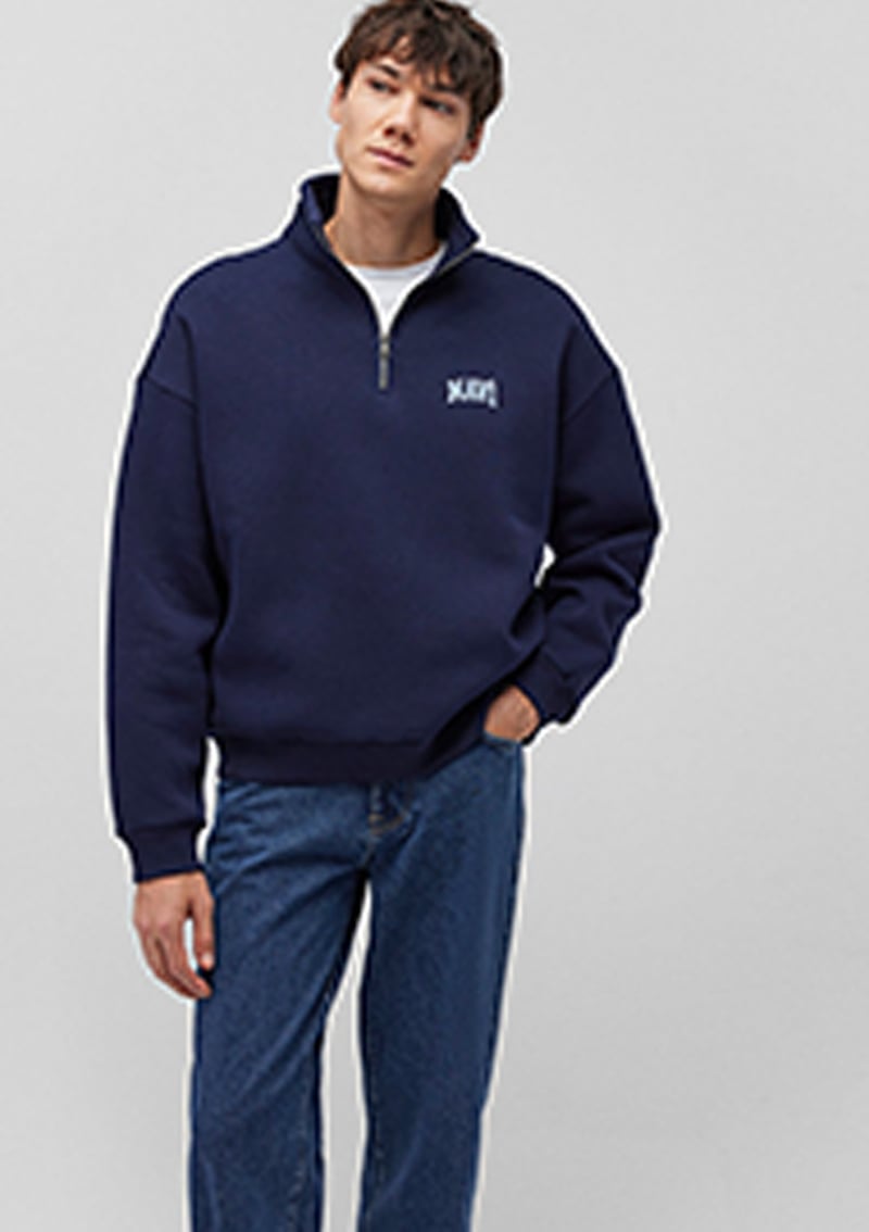 M0S10208-70497 Erkek Lacivert Sweatshirt