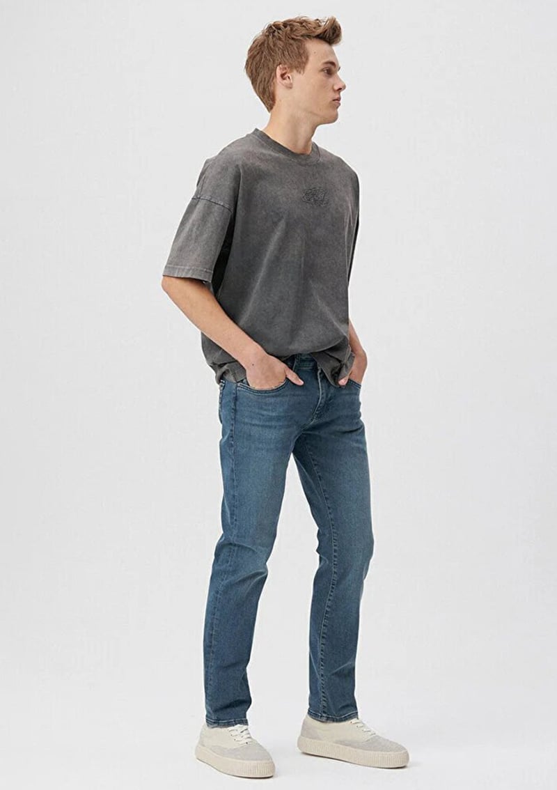 M0035185210 Erkek Mavi Jean Pantolon