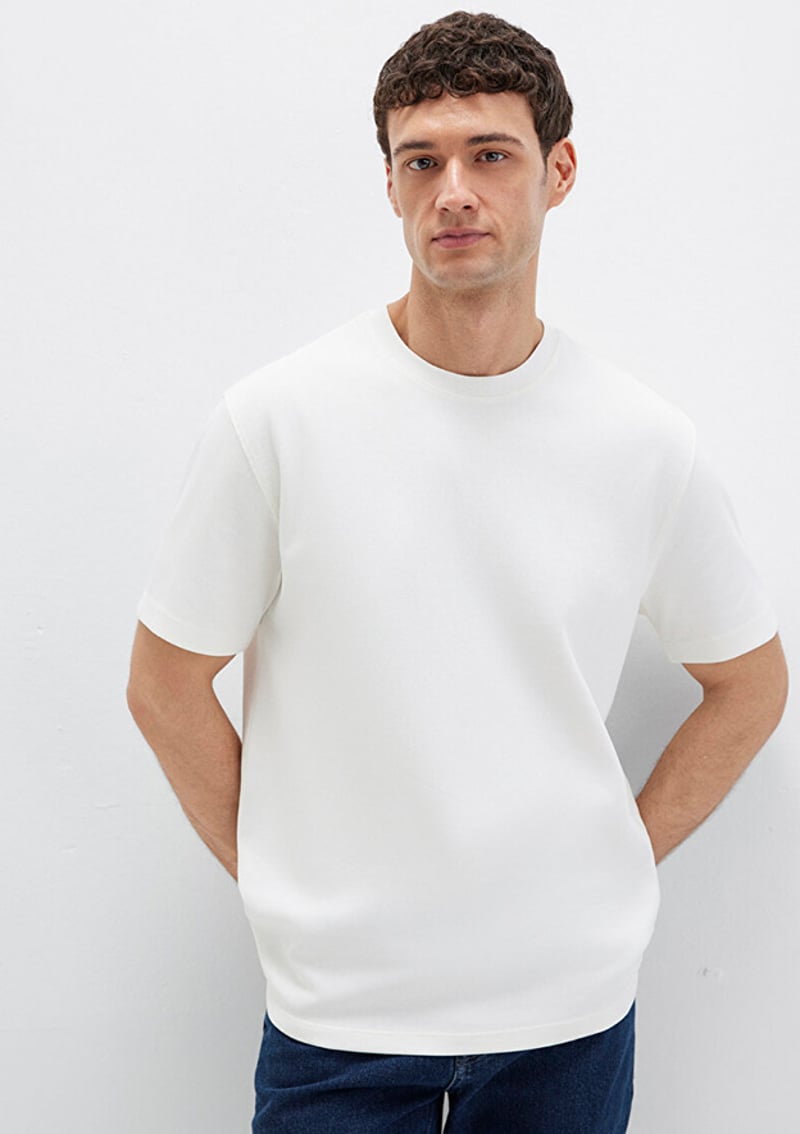 M0612731-70057 Erkek Beyaz Kısa Kol T-shirt