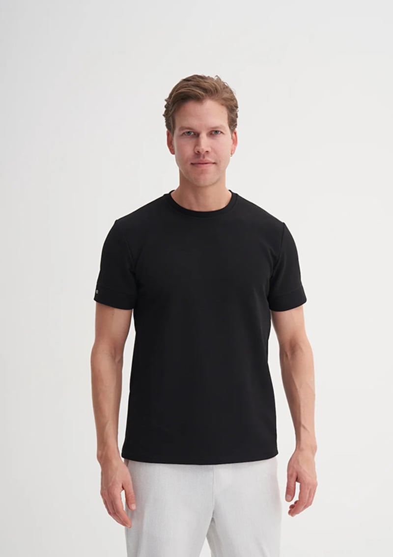 25Yceeo04202 Erkek Siyah Bisiklet Yaka T-shirt