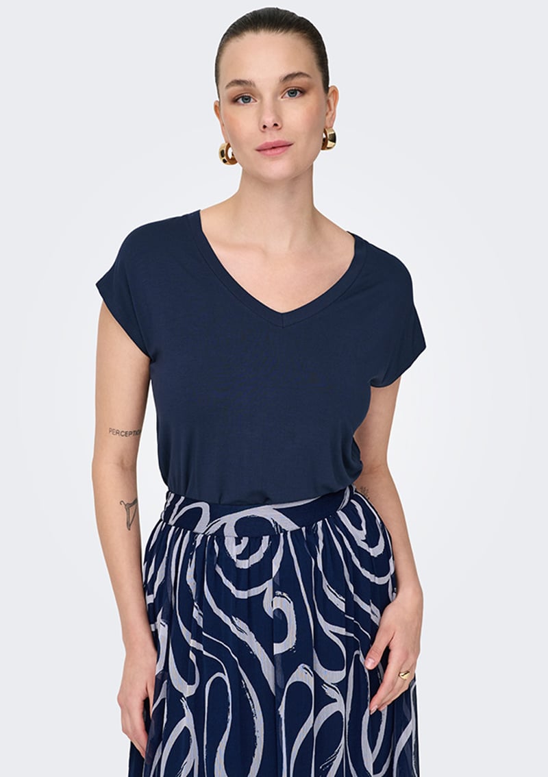 15315776 Kadın Çok Renkli V Yaka T-shirt