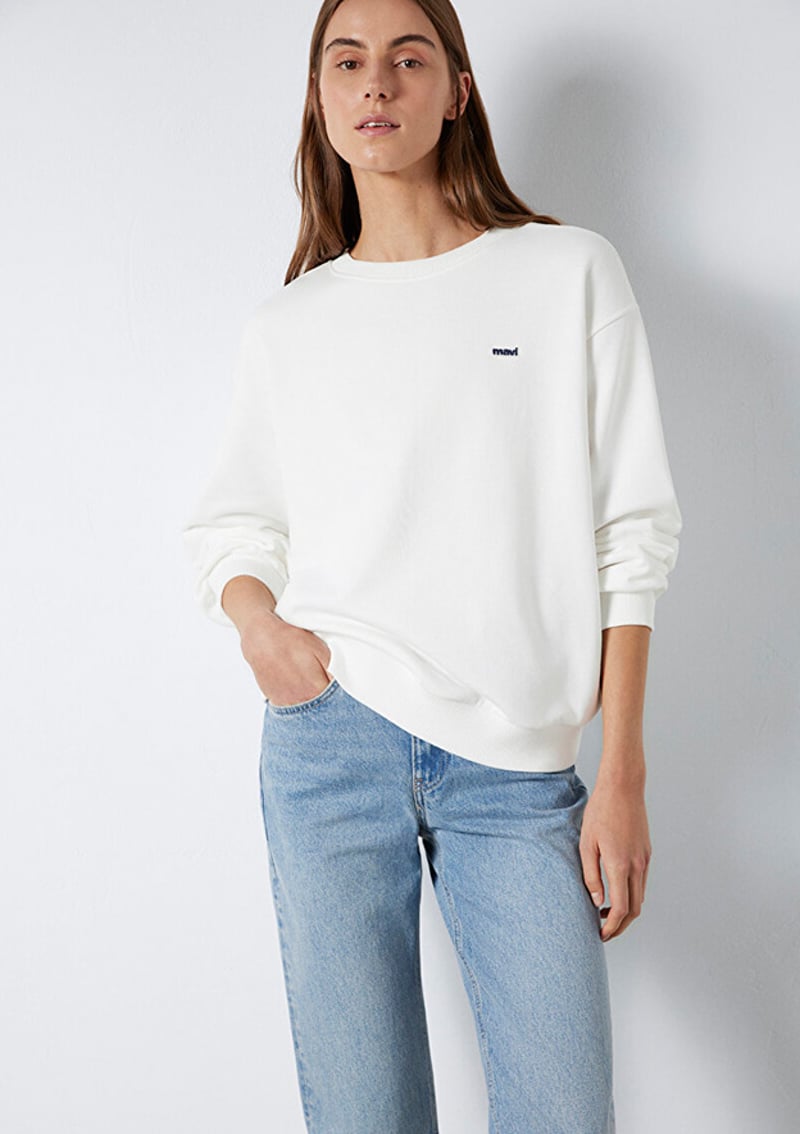 M1S10366-70057 Kadın Beyaz Sweatshirt