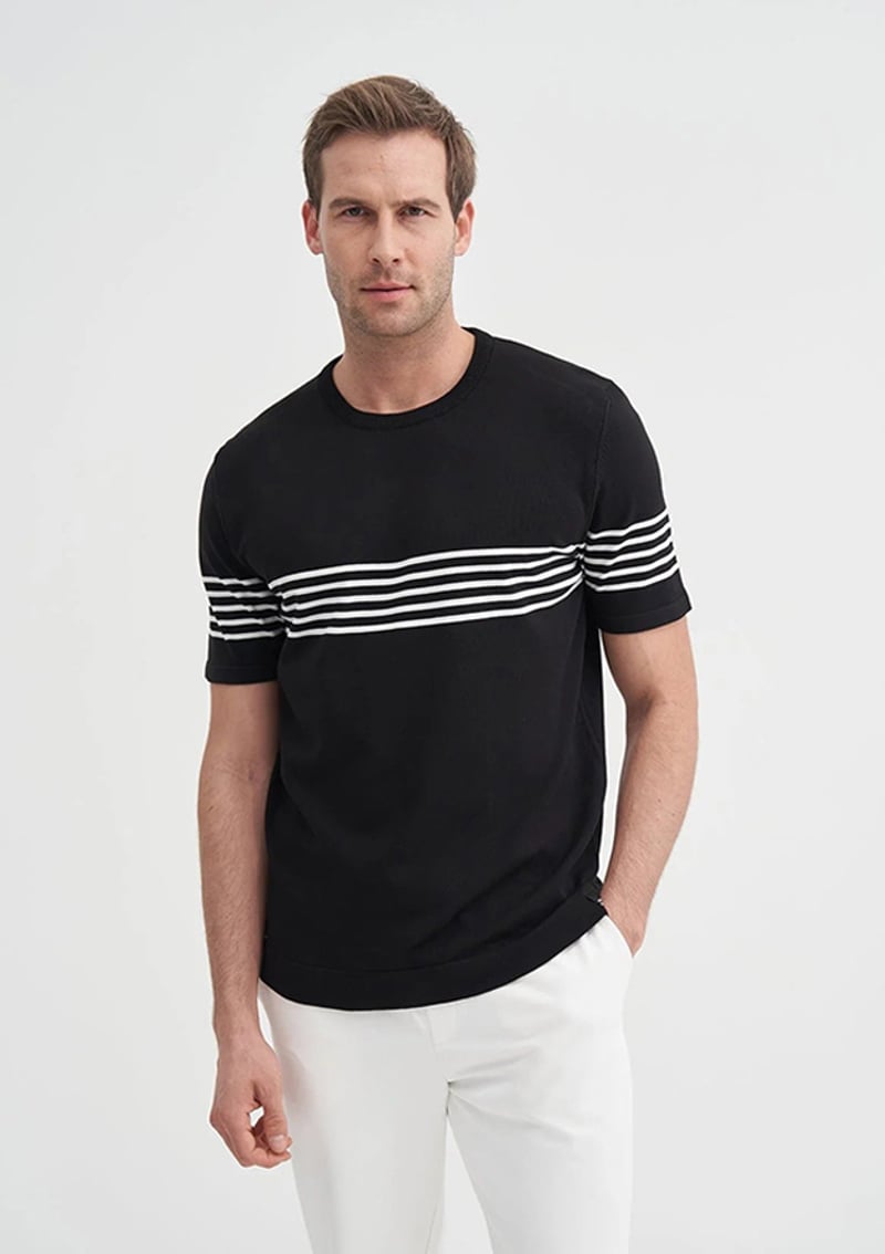 30400 Erkek Siyah Triko T-shirt