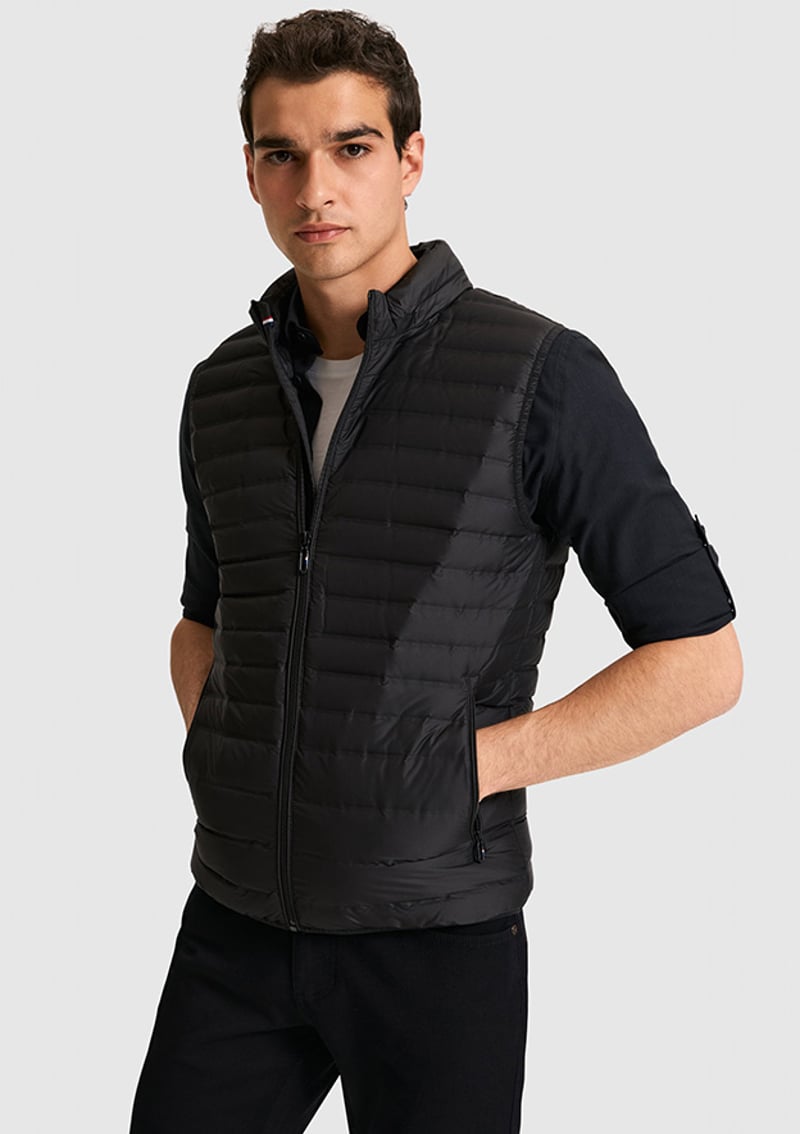 T117168985.Pu-9013 Erkek Siyah Yelek